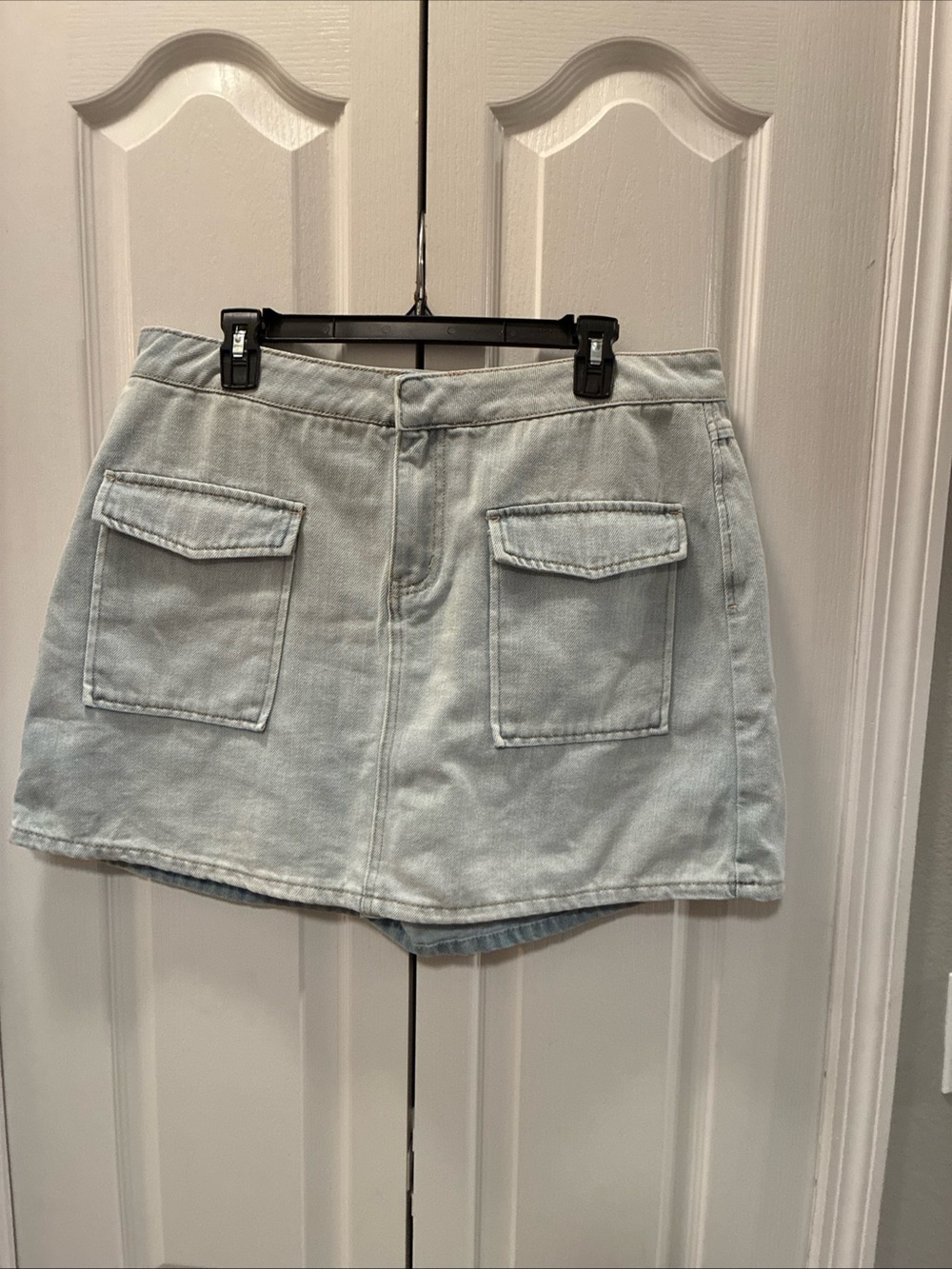 Altar State ladies skort size XXL